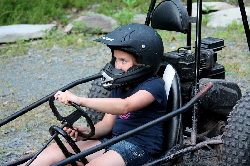 IMG_6884.jpg - I think Mom jogs faster than this!